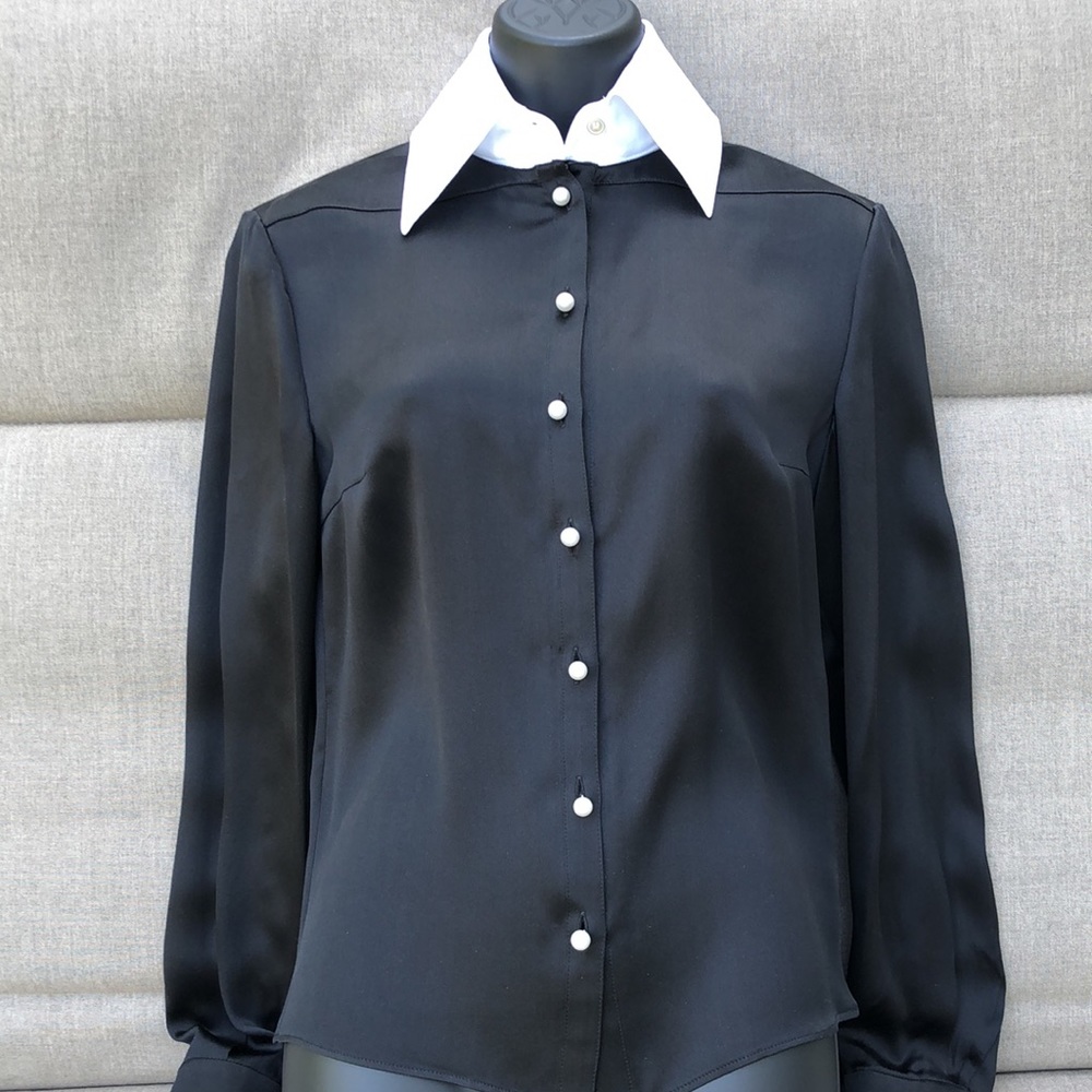 VALENTINO GARAVANI Italian Silk Blouse with Removable Collar